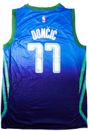 Jersey autografiado Dallas Mavericks Luka Doncic
