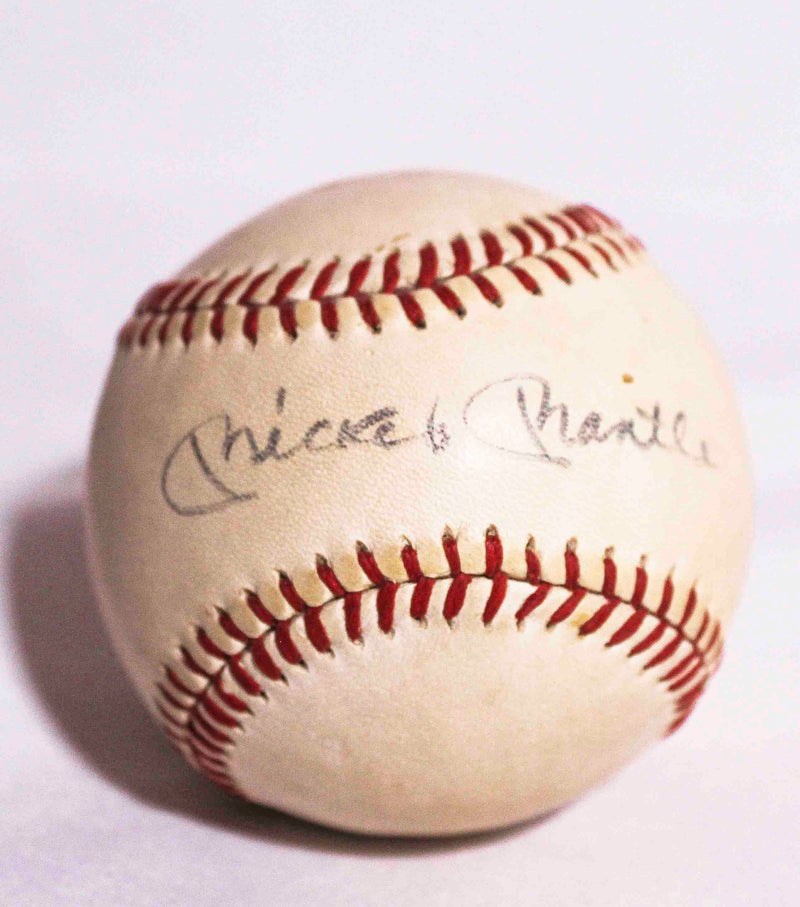 Pelota MLB autografiada Mickey Mantle